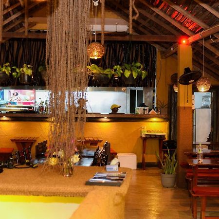 מלון אונה ואטונה Coconut Style Restaurant & Milinda Guest מראה חיצוני תמונה